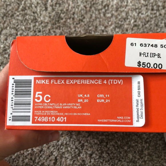 Nike toddler’s sneakers - Picture 6 of 6